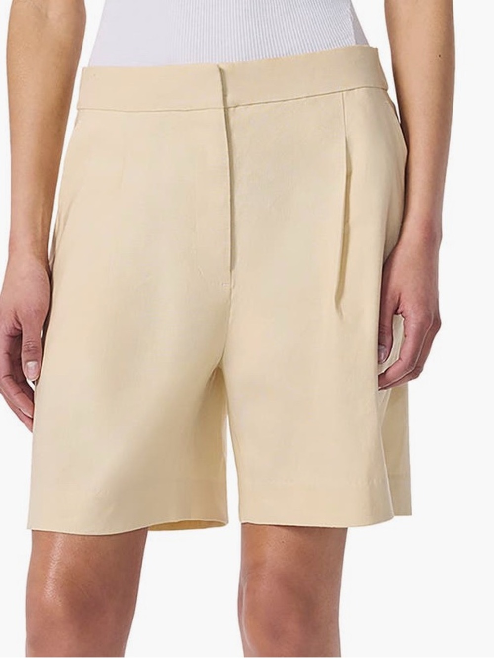 rag & bone
Leona Linen
Blend Shorts
Color: Light Tan 
Size: 10